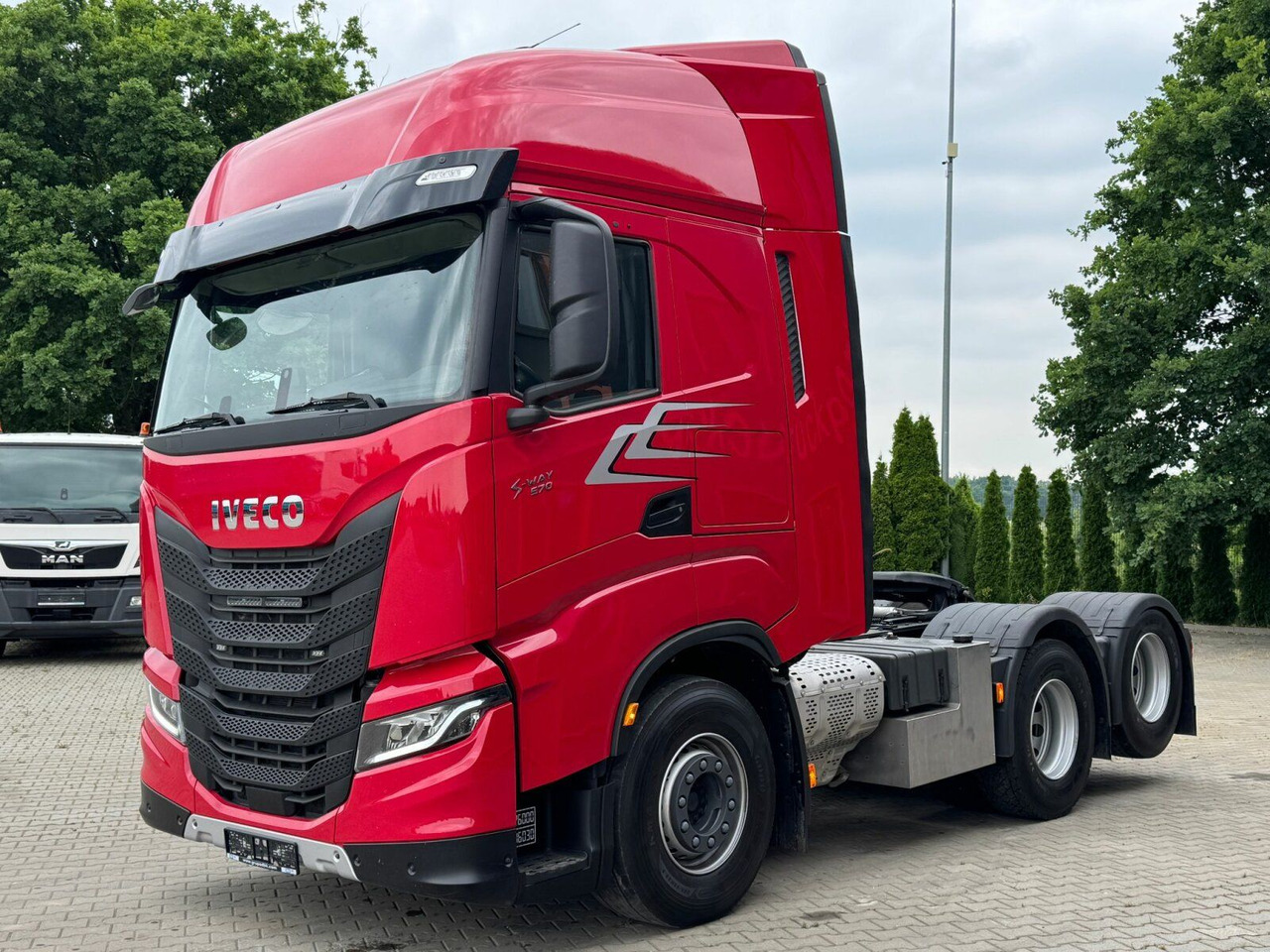 Iveco S-WAY 570 6x2 EURO6 BOOGIE Kipphydraulik - Камион влекач: слика 2 Iveco S-WAY 570 6x2 EURO6 BOOGIE Kipphydraulik - Камион влекач: слика 2