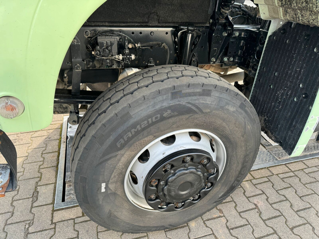 Камион влекач MAN TGS 18.510 4x4 SZM - Kipphyd. Blatt Luft: слика 17