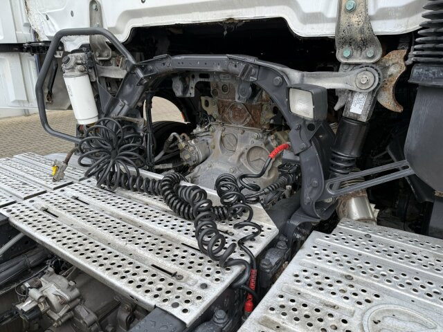 Mercedes-Benz Actros 1845 LS Sattelzugmaschine 4x2 - Камион влекач: слика 3 Mercedes-Benz Actros 1845 LS Sattelzugmaschine 4x2 - Камион влекач: слика 3