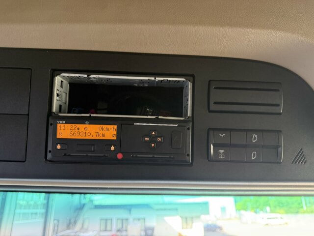 Mercedes-Benz Actros 1845 SZM 4x2 Retarder Kipph. - Камион влекач: слика 4 Mercedes-Benz Actros 1845 SZM 4x2 Retarder Kipph. - Камион влекач: слика 4