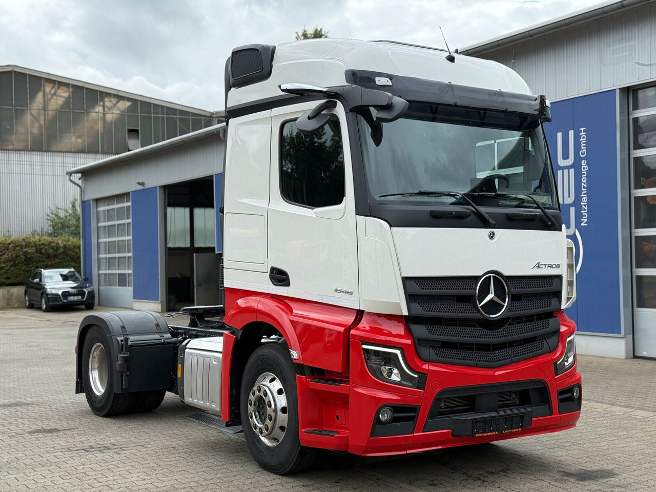 Камион влекач Mercedes-Benz Actros 1846 Euro 6 SZM Retarder: слика 1