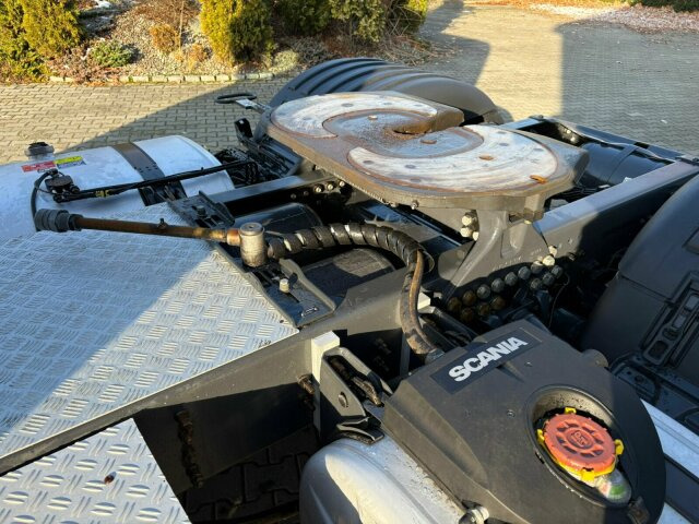 Scania R460 4x2 SZM Kipphydraulik Blatt/ Luft Retarder - Камион влекач: слика 2 Scania R460 4x2 SZM Kipphydraulik Blatt/ Luft Retarder - Камион влекач: слика 2