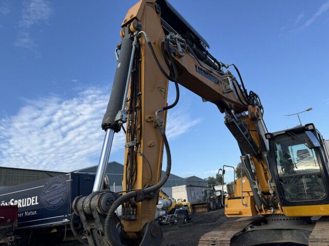 Liebherr R922 SLC Litronic Raupenbagger - Багер гасеничар: слика 3 Liebherr R922 SLC Litronic Raupenbagger - Багер гасеничар: слика 3