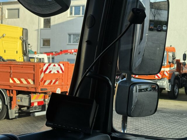 MAN TGM 15.290 Kanalreiniger HD Pumpe Müller Aufbau - Вакуумски камион: слика 5 MAN TGM 15.290 Kanalreiniger HD Pumpe Müller Aufbau - Вакуумски камион: слика 5