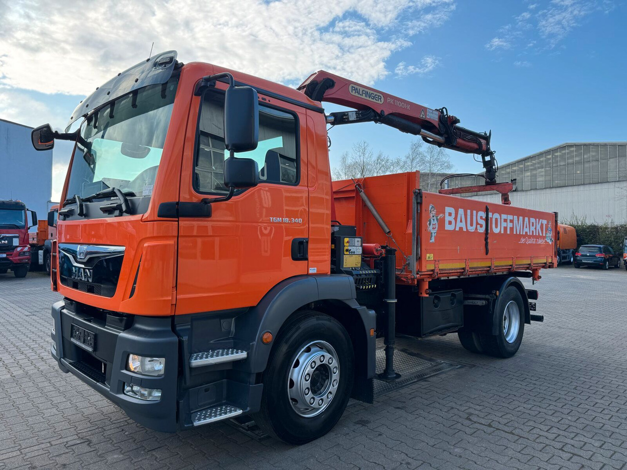 MAN TGM 18.340 4x2 Euro 6 Kipper Kran PK11001.K - Камион со кран: слика 2 MAN TGM 18.340 4x2 Euro 6 Kipper Kran PK11001.K - Камион со кран: слика 2