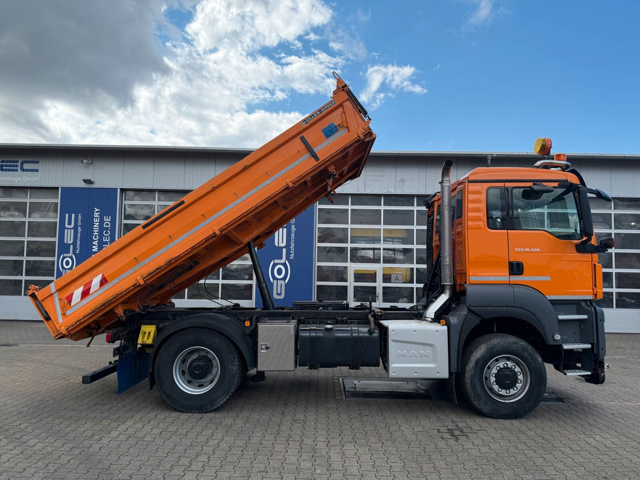 MAN TGS 18.320 4x4 BL Euro 6 Kipper + Winterdienst - Кипер: слика 4 MAN TGS 18.320 4x4 BL Euro 6 Kipper + Winterdienst - Кипер: слика 4
