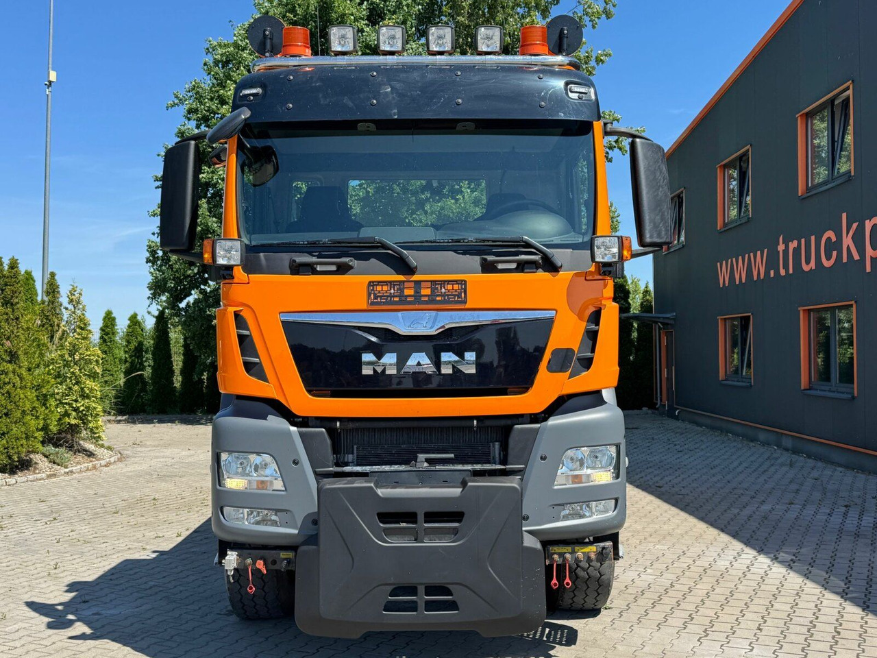 MAN TGS 18.320 4x4 BL Euro 6 Kipper + Winterdienst - Кипер: слика 3 MAN TGS 18.320 4x4 BL Euro 6 Kipper + Winterdienst - Кипер: слика 3