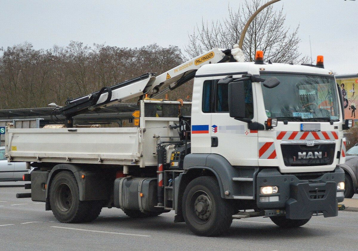 MAN TGS 18.480 4x4H Winter. Kipper Kran PALFINGER 12 - Кипер, Камион со кран: слика 1 MAN TGS 18.480 4x4H Winter. Kipper Kran PALFINGER 12 - Кипер, Камион со кран: слика 1
