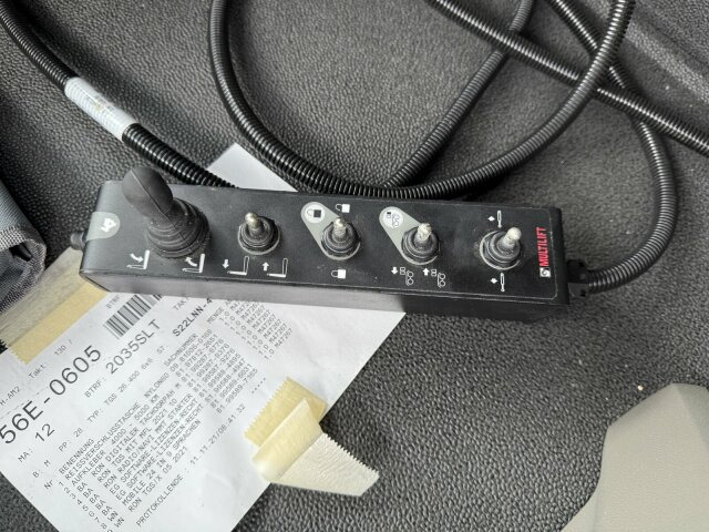 MAN TGS 26.400 6x6 Abrollkipper HIAB Optima 20S - Камион со кука за подигање: слика 4 MAN TGS 26.400 6x6 Abrollkipper HIAB Optima 20S - Камион со кука за подигање: слика 4