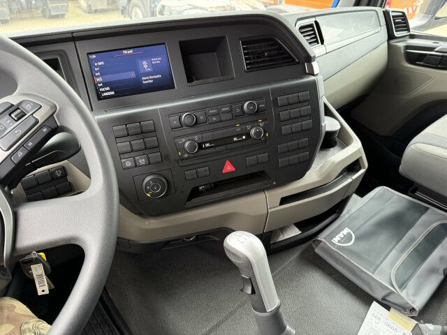 MAN TGS 26.400 6x6 Abrollkipper HIAB Optima 20S - Камион со кука за подигање: слика 3 MAN TGS 26.400 6x6 Abrollkipper HIAB Optima 20S - Камион со кука за подигање: слика 3