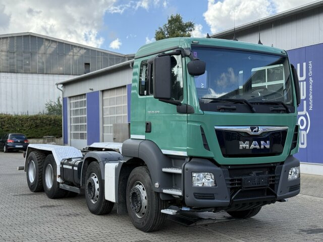 MAN TGS 35.420 8x4 Euro 6C Fahrgestell Betonmischer - Камион со кабинска шасија: слика 1 MAN TGS 35.420 8x4 Euro 6C Fahrgestell Betonmischer - Камион со кабинска шасија: слика 1
