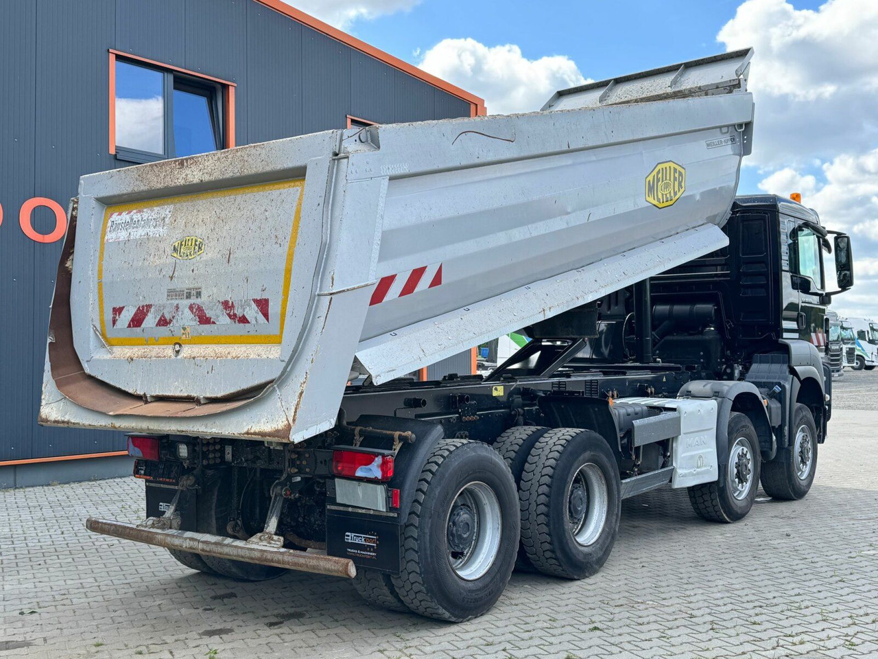 MAN TGS 35.460 8x6 BB Muldenkipper Meiller - Кипер: слика 5 MAN TGS 35.460 8x6 BB Muldenkipper Meiller - Кипер: слика 5