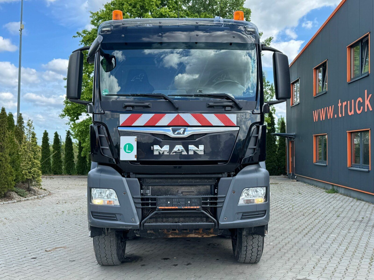 MAN TGS 35.460 8x6 BB Muldenkipper Meiller - Кипер: слика 3 MAN TGS 35.460 8x6 BB Muldenkipper Meiller - Кипер: слика 3