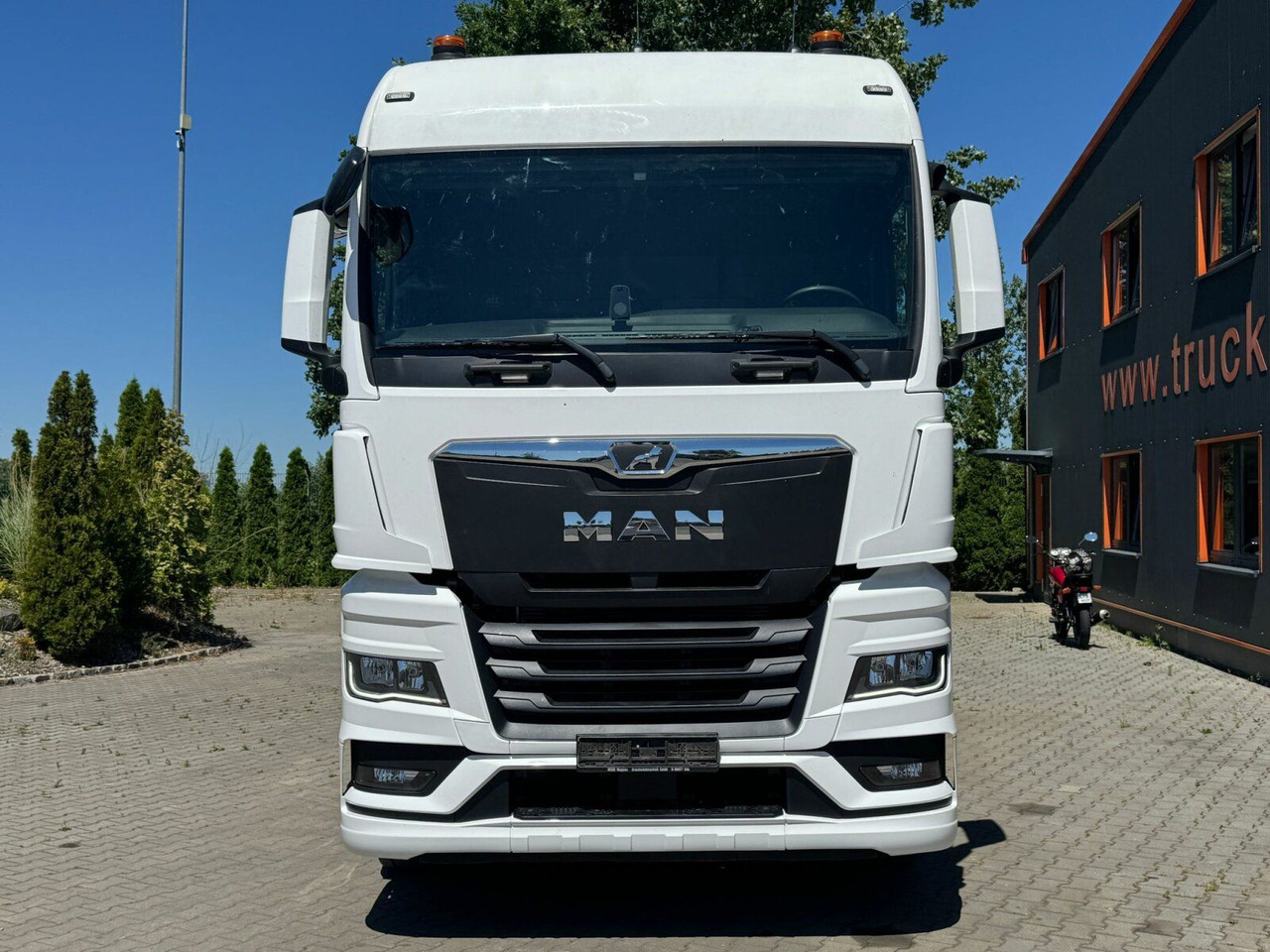 MAN TGX 26.520 6x2 Abrollkipper MEILLER RS 21.70 - Камион со кука за подигање: слика 3 MAN TGX 26.520 6x2 Abrollkipper MEILLER RS 21.70 - Камион со кука за подигање: слика 3