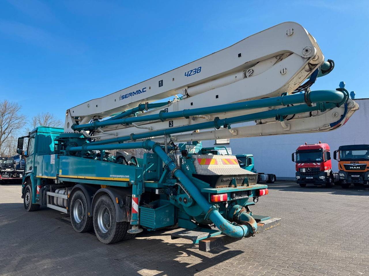 Mercedes-Benz AROCS 2836 6x4 Euro 6 Betonpumpe SERMAC 4Z38 - Камион со бетонска пумпа: слика 5 Mercedes-Benz AROCS 2836 6x4 Euro 6 Betonpumpe SERMAC 4Z38 - Камион со бетонска пумпа: слика 5
