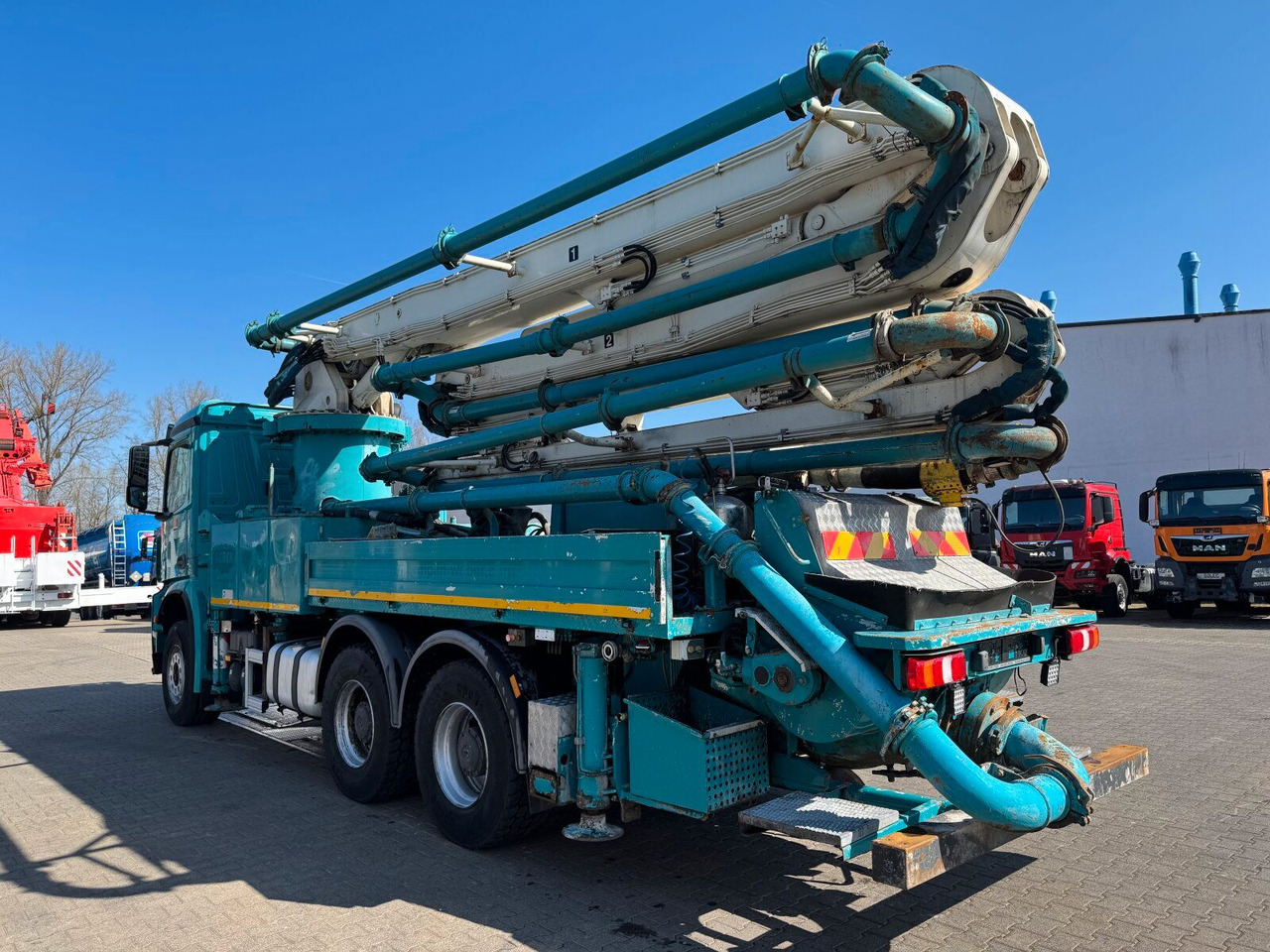Mercedes-Benz AROCS 2844 6x4 Euro 6 Betonpumpe SERMAC 5Z33 - Камион со бетонска пумпа: слика 5 Mercedes-Benz AROCS 2844 6x4 Euro 6 Betonpumpe SERMAC 5Z33 - Камион со бетонска пумпа: слика 5