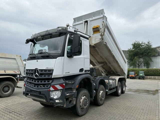 Mercedes-Benz AROCS 4145 8x8 Meiller Muldenkipper - Кипер: слика 4 Mercedes-Benz AROCS 4145 8x8 Meiller Muldenkipper - Кипер: слика 4