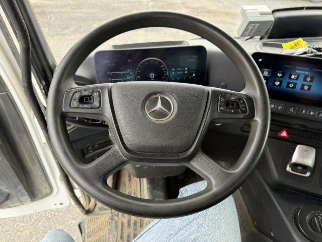 Mercedes-Benz AROCS 4145 8x8 Meiller Muldenkipper - Кипер: слика 2 Mercedes-Benz AROCS 4145 8x8 Meiller Muldenkipper - Кипер: слика 2