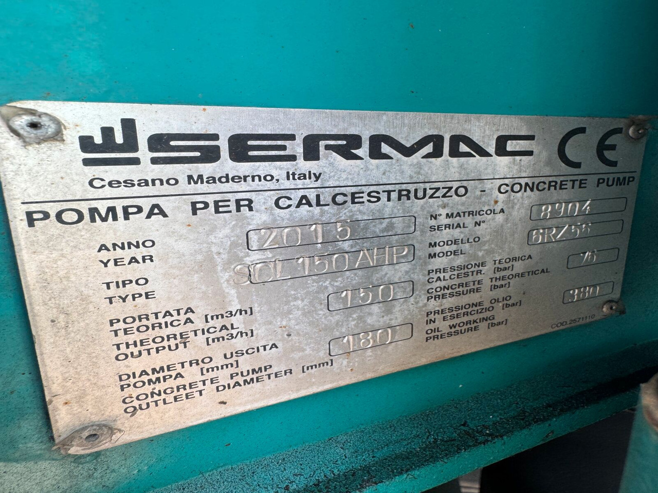 Mercedes-Benz AROCS 5051 10x6 Euro 6 Betonpumpe SERMAC 6RZ56 - Камион со бетонска пумпа: слика 3 Mercedes-Benz AROCS 5051 10x6 Euro 6 Betonpumpe SERMAC 6RZ56 - Камион со бетонска пумпа: слика 3