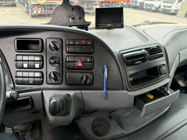 Mercedes-Benz Actros 2636 6x4 Betonpumpe Putzmeister 24-4 16H - Камион со бетонска пумпа: слика 3 Mercedes-Benz Actros 2636 6x4 Betonpumpe Putzmeister 24-4 16H - Камион со бетонска пумпа: слика 3