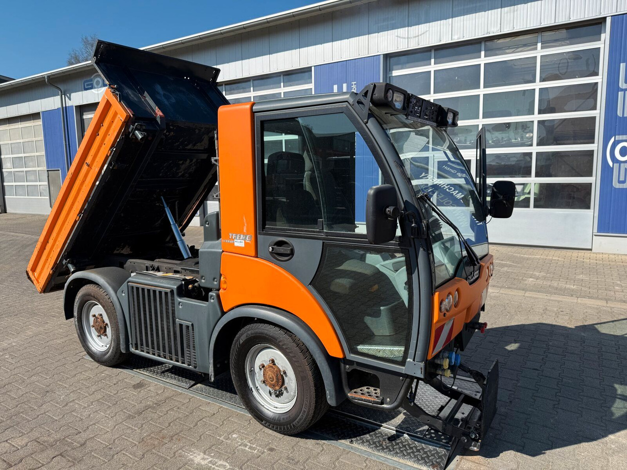 Multicar Tremo Carrier X56 Kipper Allrad 4x4 - Комби кипер: слика 2 Multicar Tremo Carrier X56 Kipper Allrad 4x4 - Комби кипер: слика 2