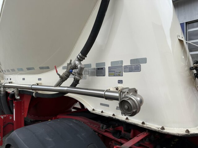 O.ME.P.S Silo Auflieger 55 m³ 3 Achse - Полуприколка силос: слика 3 O.ME.P.S Silo Auflieger 55 m³ 3 Achse - Полуприколка силос: слика 3
