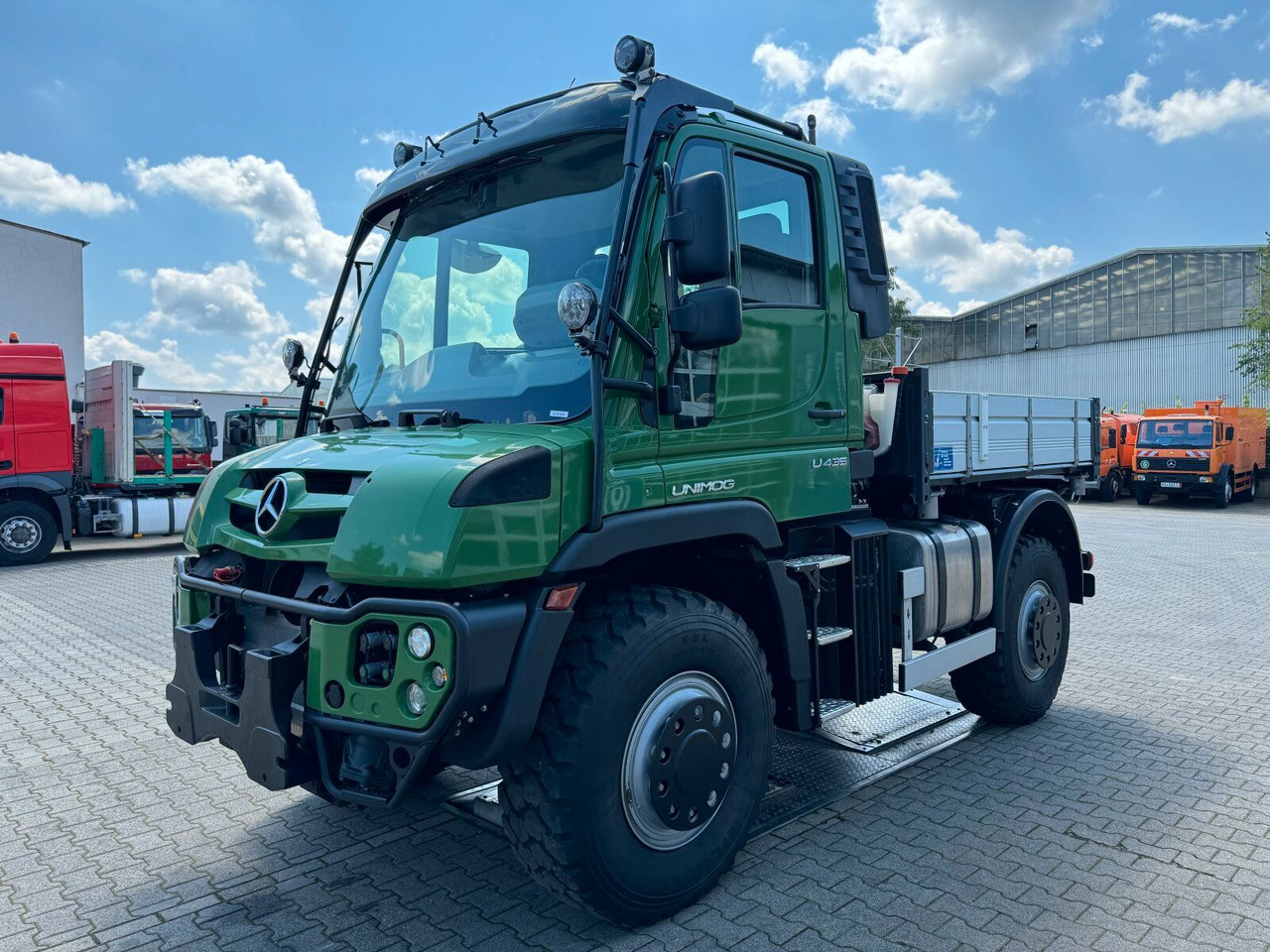 Unimog U435 Kipper mit Reifendruckregelanlage - Кипер: слика 2 Unimog U435 Kipper mit Reifendruckregelanlage - Кипер: слика 2