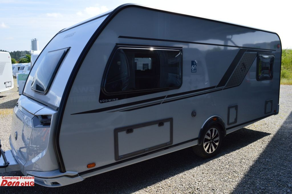 Knaus Südwind 500 EU 60 Years Dachklima - Камп приколка: слика 5 Knaus Südwind 500 EU 60 Years Dachklima - Камп приколка: слика 5
