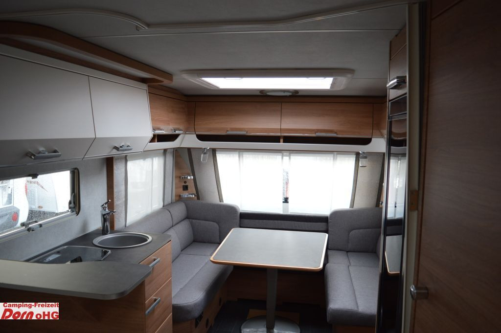 Tabbert Da Vinci 560 HTD 2,5 Viel Ausstattung - Камп приколка: слика 5 Tabbert Da Vinci 560 HTD 2,5 Viel Ausstattung - Камп приколка: слика 5