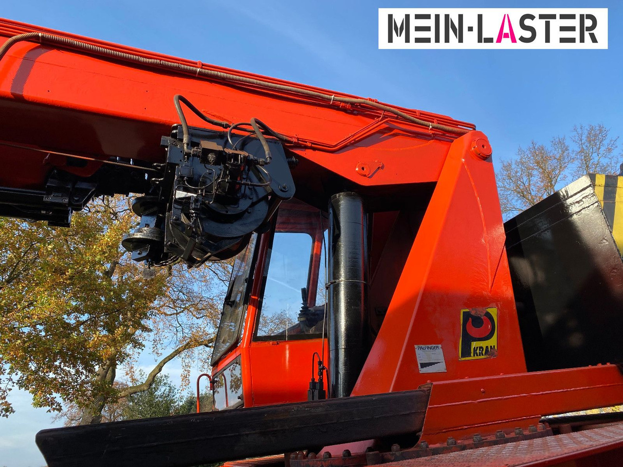 Mercedes-Benz Palfinger PK 680 TK 26,7 m-max.2.410 kg -Funk FB - Камион со кран: слика 4 Mercedes-Benz Palfinger PK 680 TK 26,7 m-max.2.410 kg -Funk FB - Камион со кран: слика 4