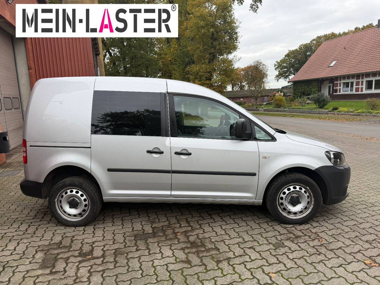 Volkswagen Caddy 2.0 TDI Kasten Soccer 4Motion Automatik - Мало комбе: слика 3 Volkswagen Caddy 2.0 TDI Kasten Soccer 4Motion Automatik - Мало комбе: слика 3