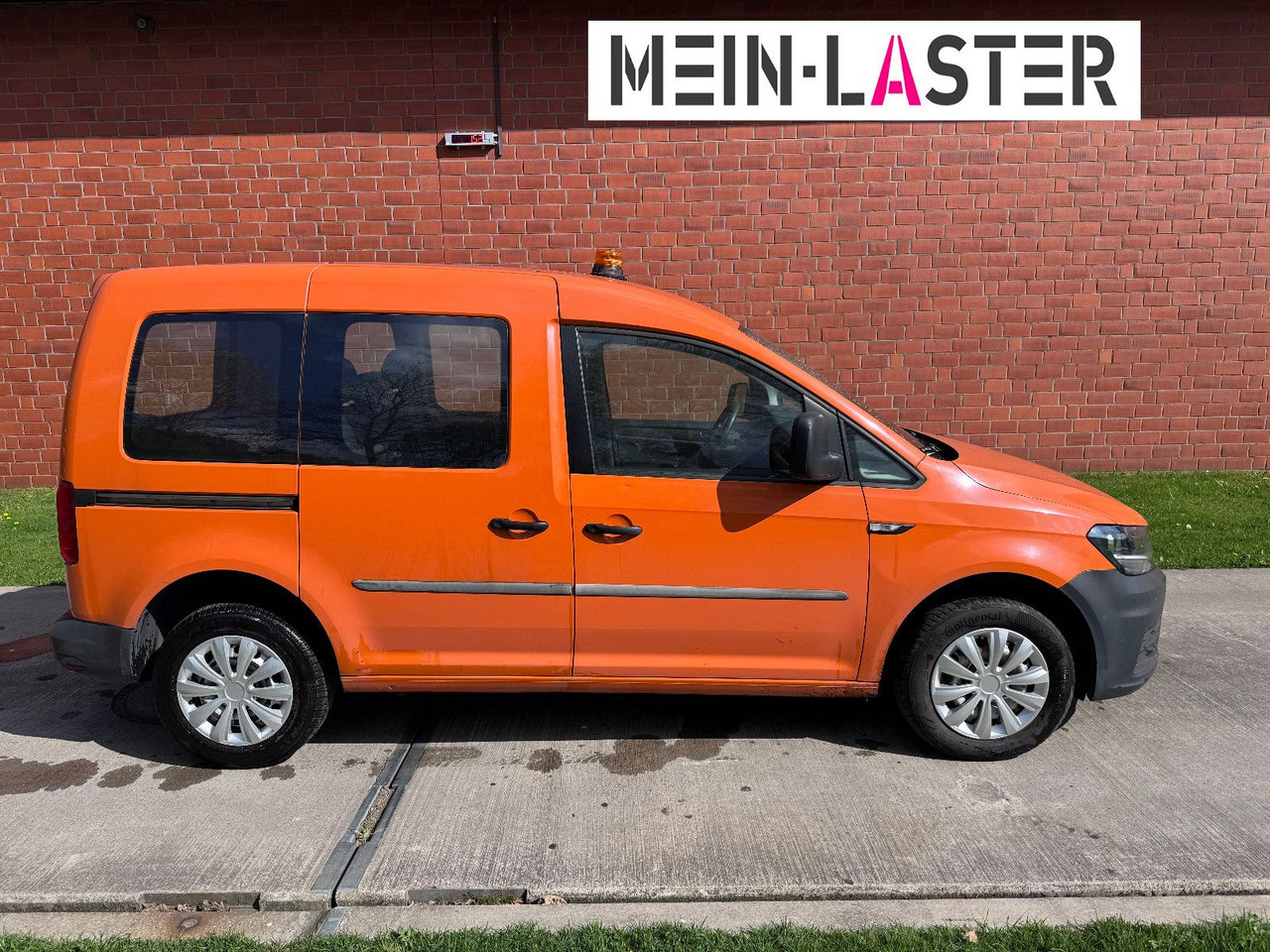Volkswagen Caddy 2.0 TDI Klima 1. Hand 73.300 km - Патничко комбе: слика 5 Volkswagen Caddy 2.0 TDI Klima 1. Hand 73.300 km - Патничко комбе: слика 5