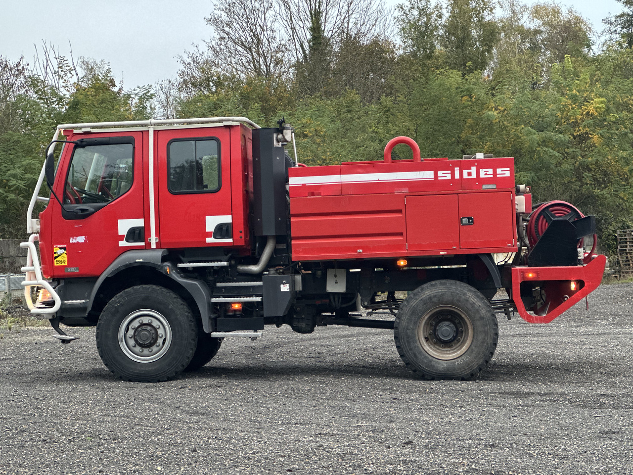 RENAULT Midlum 220 4x4 - Противпожарен камион: слика 3 RENAULT Midlum 220 4x4 - Противпожарен камион: слика 3