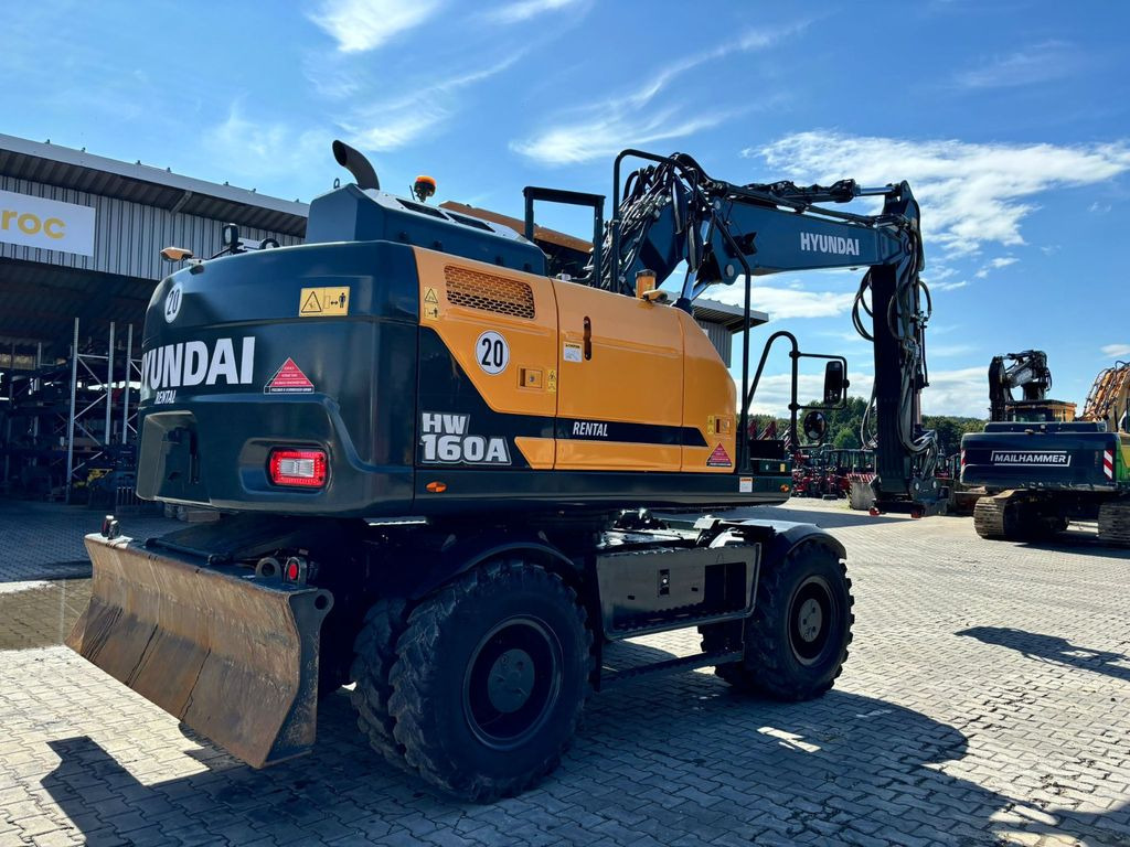 Hyundai HW160A - Багер на тркала: слика 3 Hyundai HW160A - Багер на тркала: слика 3