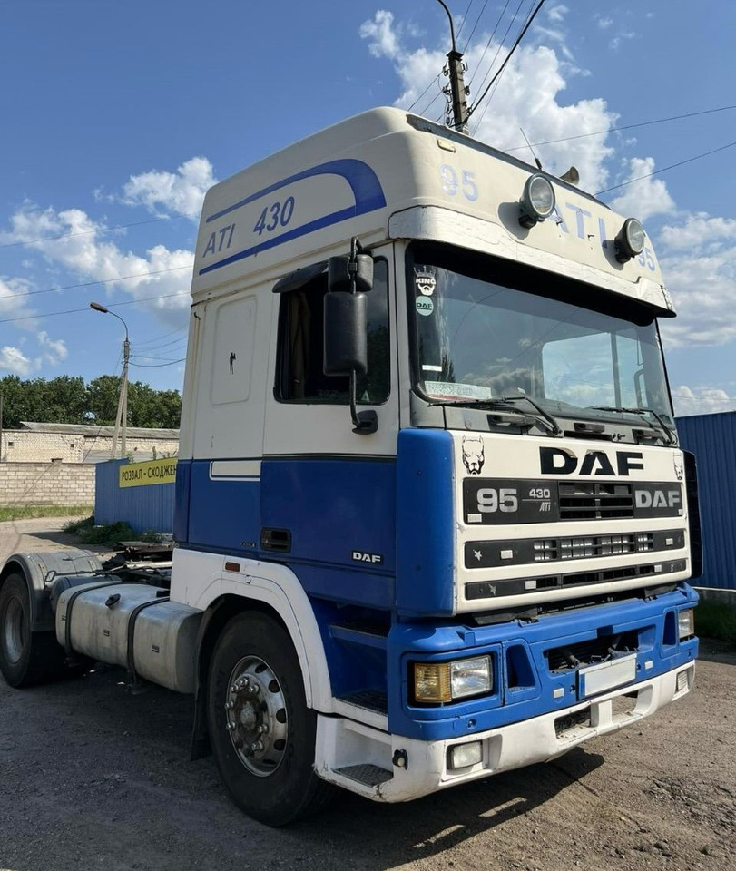 DAF ATI 95.430 - Камион влекач: слика 1 DAF ATI 95.430 - Камион влекач: слика 1