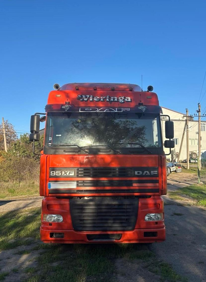DAF XF 95.380 - Камион влекач: слика 2 DAF XF 95.380 - Камион влекач: слика 2