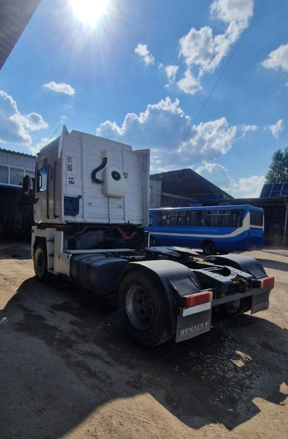 RENAULT Magnum 400 - Камион влекач: слика 3 RENAULT Magnum 400 - Камион влекач: слика 3