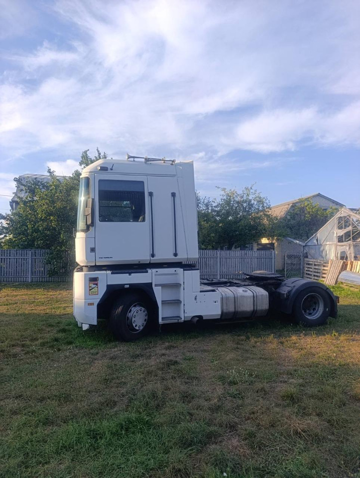 RENAULT Magnum 480 - Камион влекач: слика 3 RENAULT Magnum 480 - Камион влекач: слика 3