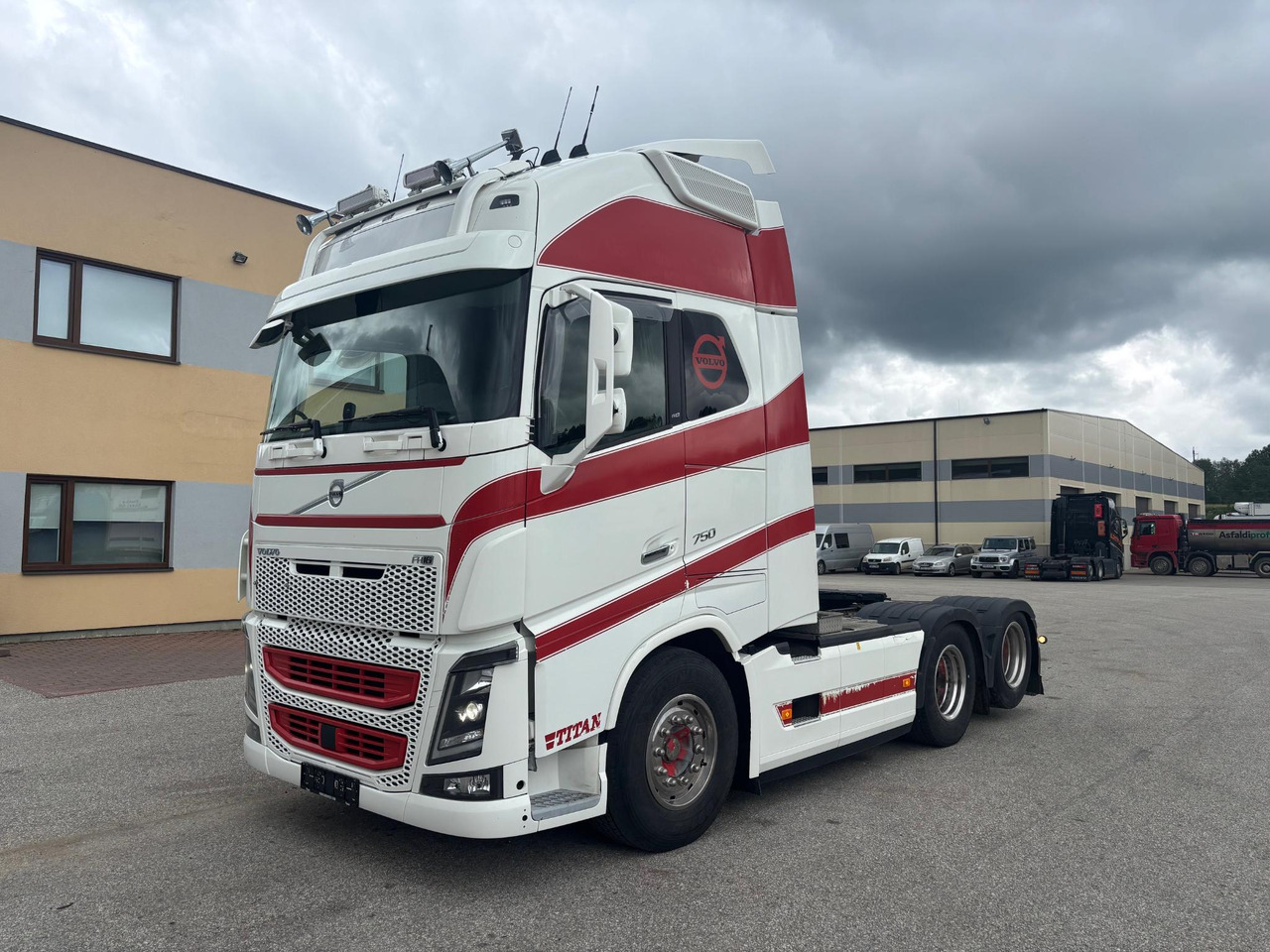 VOLVO FH16.750 - Камион влекач: слика 2 VOLVO FH16.750 - Камион влекач: слика 2