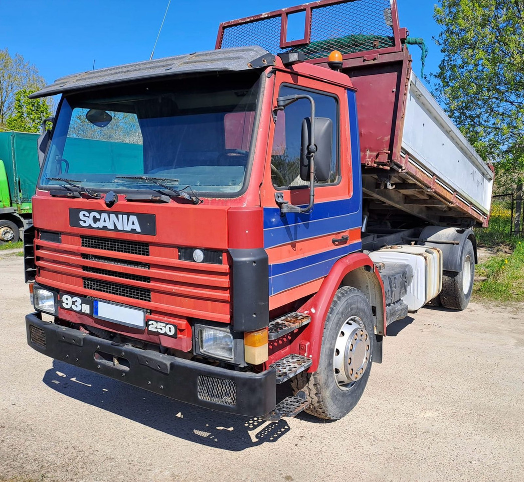 SCANIA 93 - Кипер: слика 2 SCANIA 93 - Кипер: слика 2