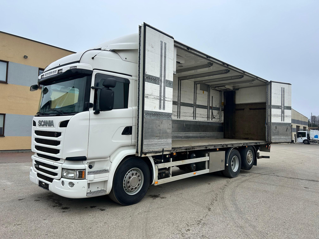 SCANIA G490 - Камион ладилник: слика 2 SCANIA G490 - Камион ладилник: слика 2