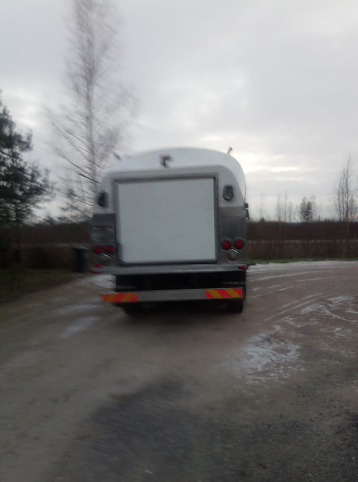 SCANIA P114.380 - Камион цистерна: слика 3 SCANIA P114.380 - Камион цистерна: слика 3