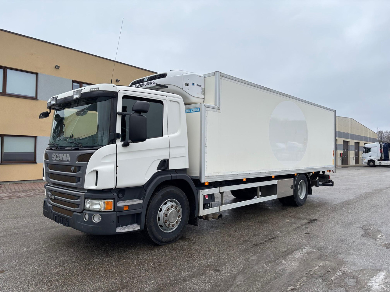 SCANIA P230 - Камион ладилник: слика 2 SCANIA P230 - Камион ладилник: слика 2
