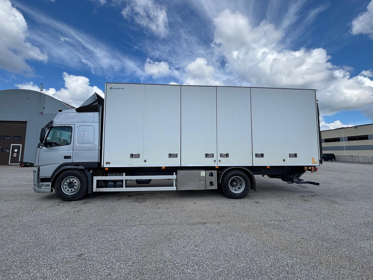VOLVO FM330 - Камион сандучар: слика 5 VOLVO FM330 - Камион сандучар: слика 5
