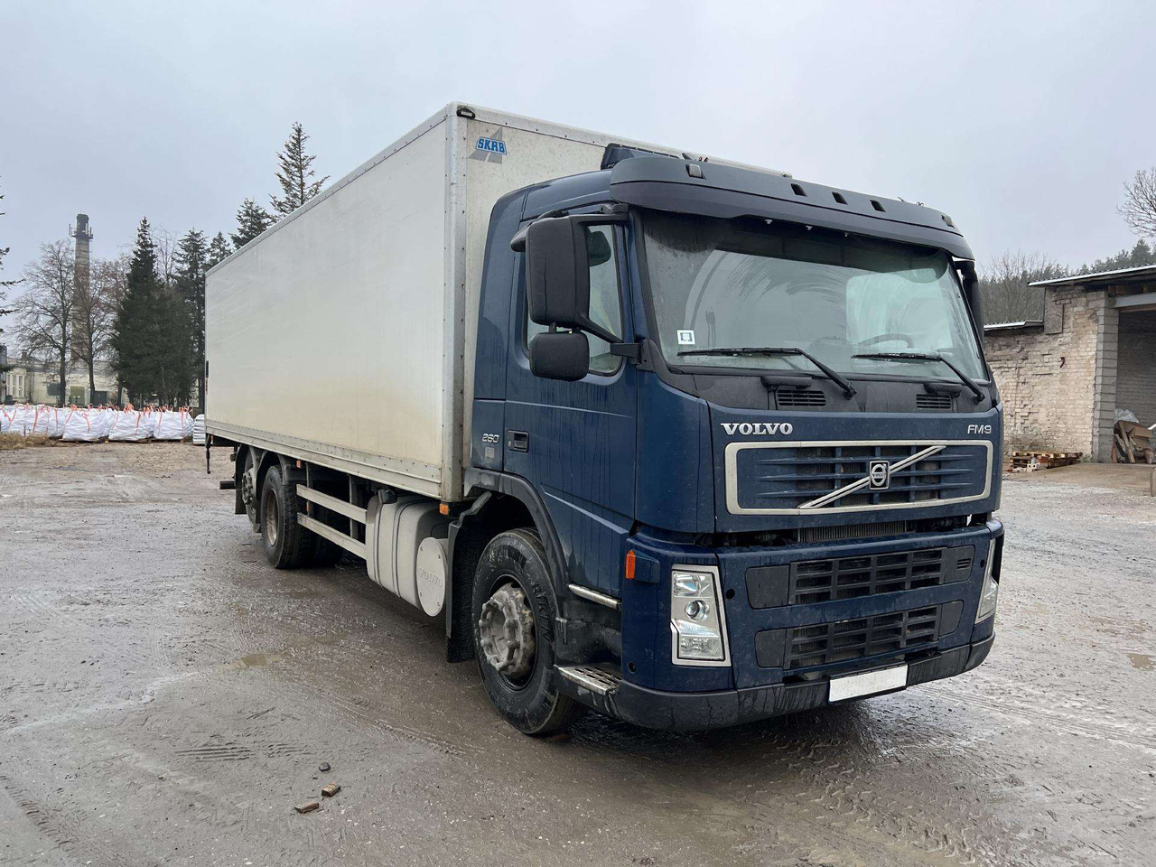 VOLVO FM9.260 - Камион сандучар: слика 1 VOLVO FM9.260 - Камион сандучар: слика 1