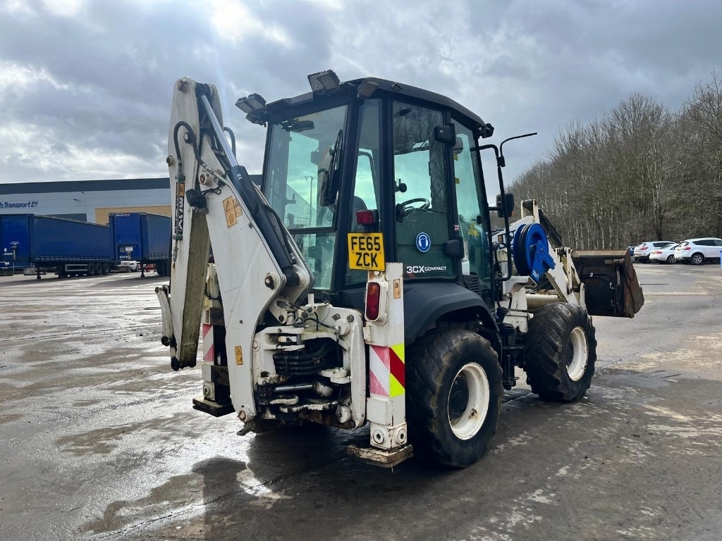 JCB 3CX Compact - Ровокопач: слика 3 JCB 3CX Compact - Ровокопач: слика 3