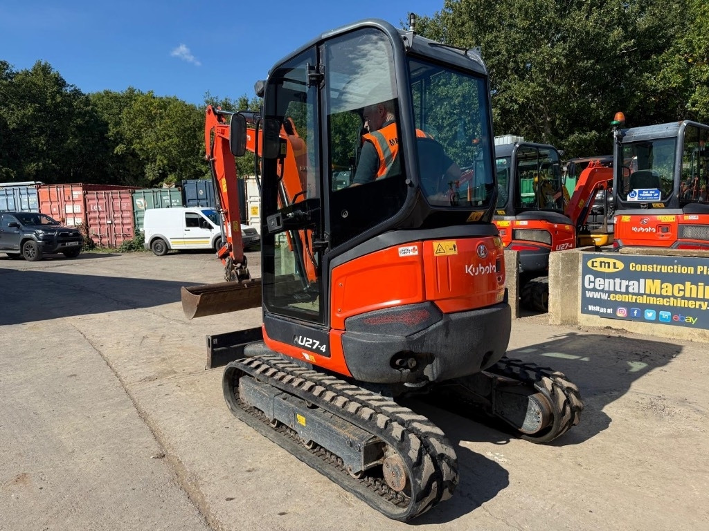 Kubota U 27-4 - Мини багер: слика 4 Kubota U 27-4 - Мини багер: слика 4