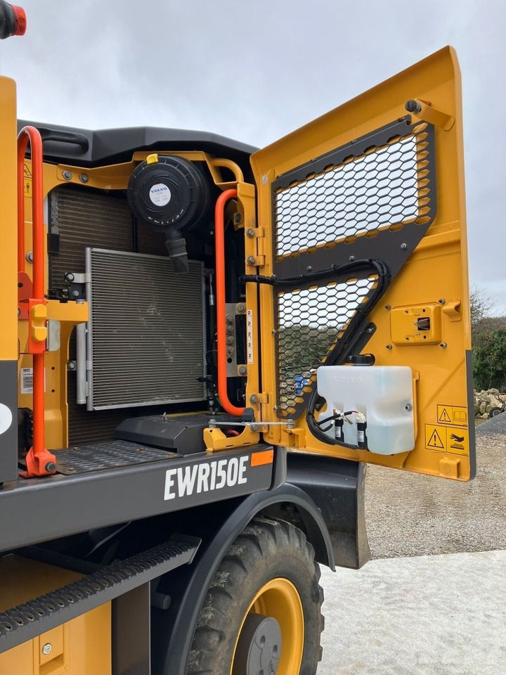 Volvo EWR 150 E - Багер на тркала: слика 4 Volvo EWR 150 E - Багер на тркала: слика 4