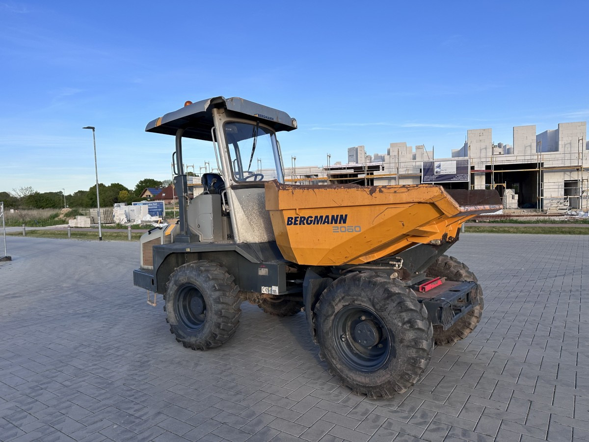 Bergmann 2060 R - Allrad - Drehmulde - Deutsche Maschine! - Мини истоварувач: слика 4 Bergmann 2060 R - Allrad - Drehmulde - Deutsche Maschine! - Мини истоварувач: слика 4