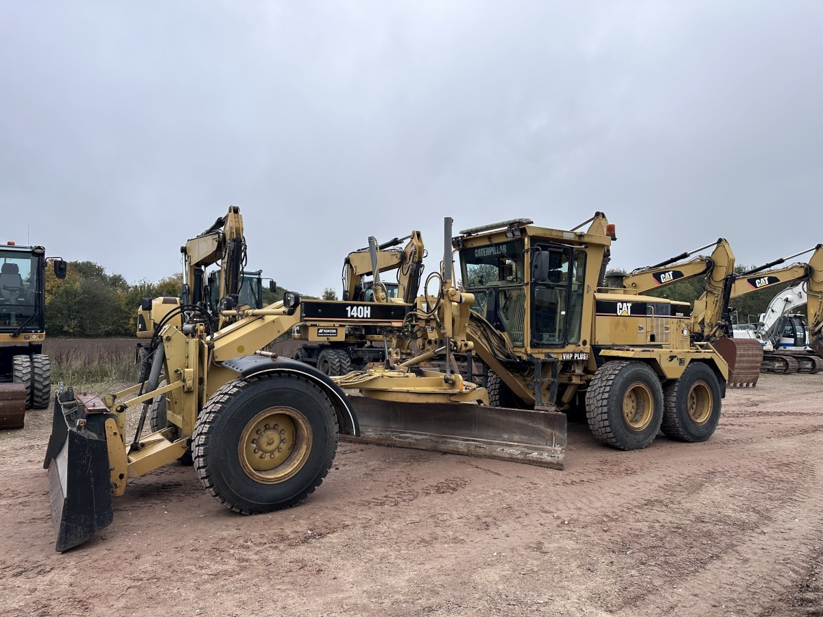 CATERPILLAR 140 H CE original German machine ready for work! - Порамнувач: слика 2 CATERPILLAR 140 H CE original German machine ready for work! - Порамнувач: слика 2